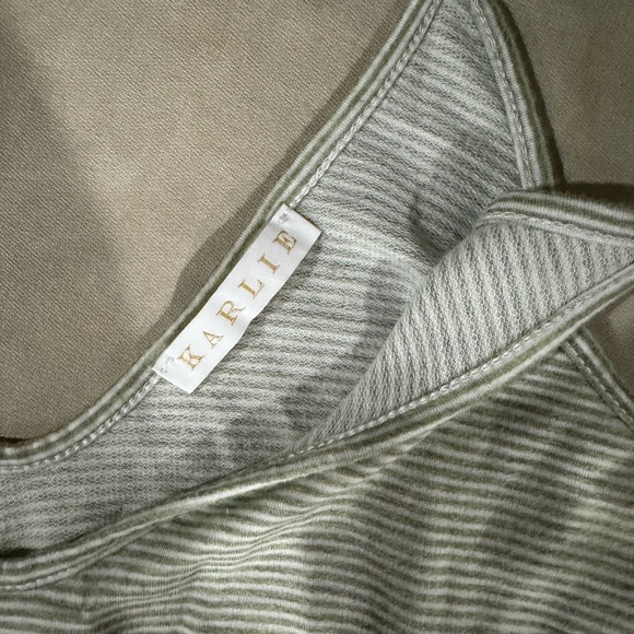 Tank - Picture 2 of 2